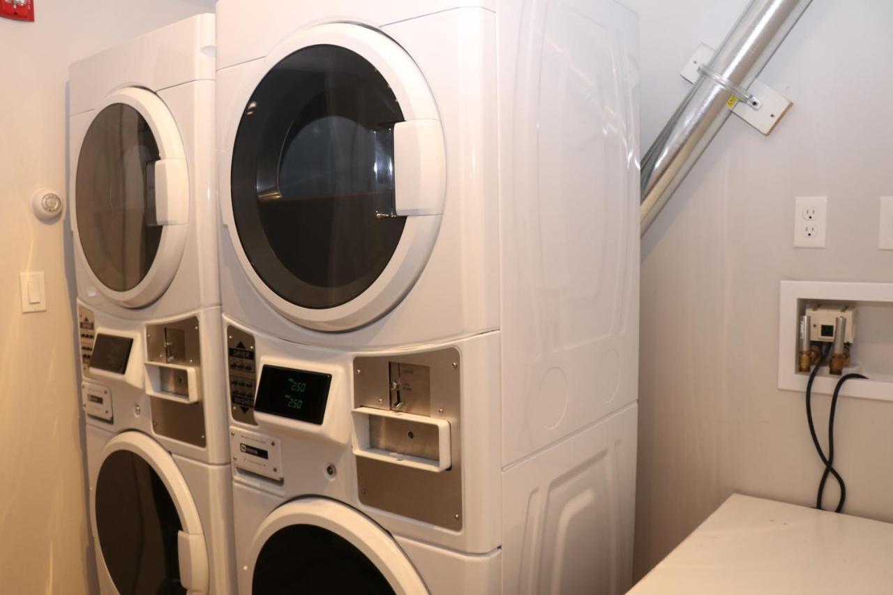 A Stylish Stay With A King Bed And Heated Floors #27 Brookline Zewnętrze zdjęcie