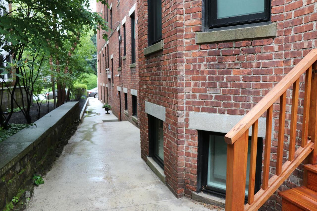 A Stylish Stay With A King Bed And Heated Floors #27 Brookline Zewnętrze zdjęcie