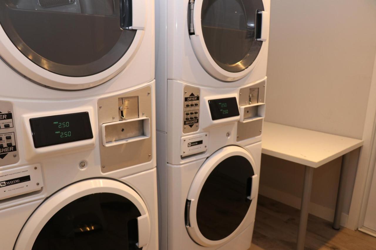 A Stylish Stay With A King Bed And Heated Floors #27 Brookline Zewnętrze zdjęcie